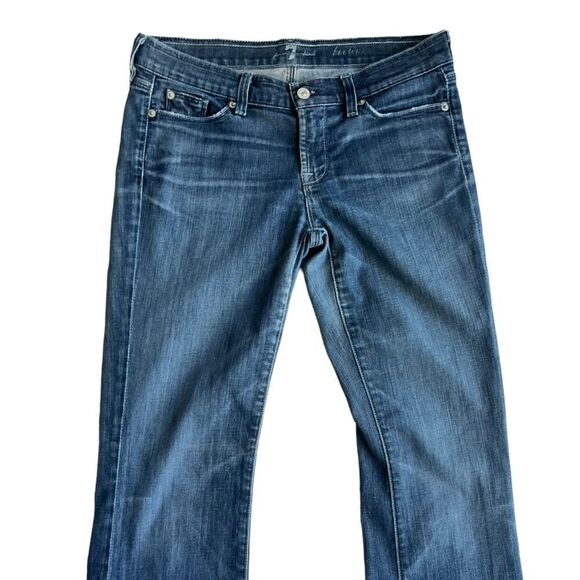 7 for All Mankind Bootcut Faded Denim Distressed Frayed Hem Jeans sz 28 - Picture 4 of 11